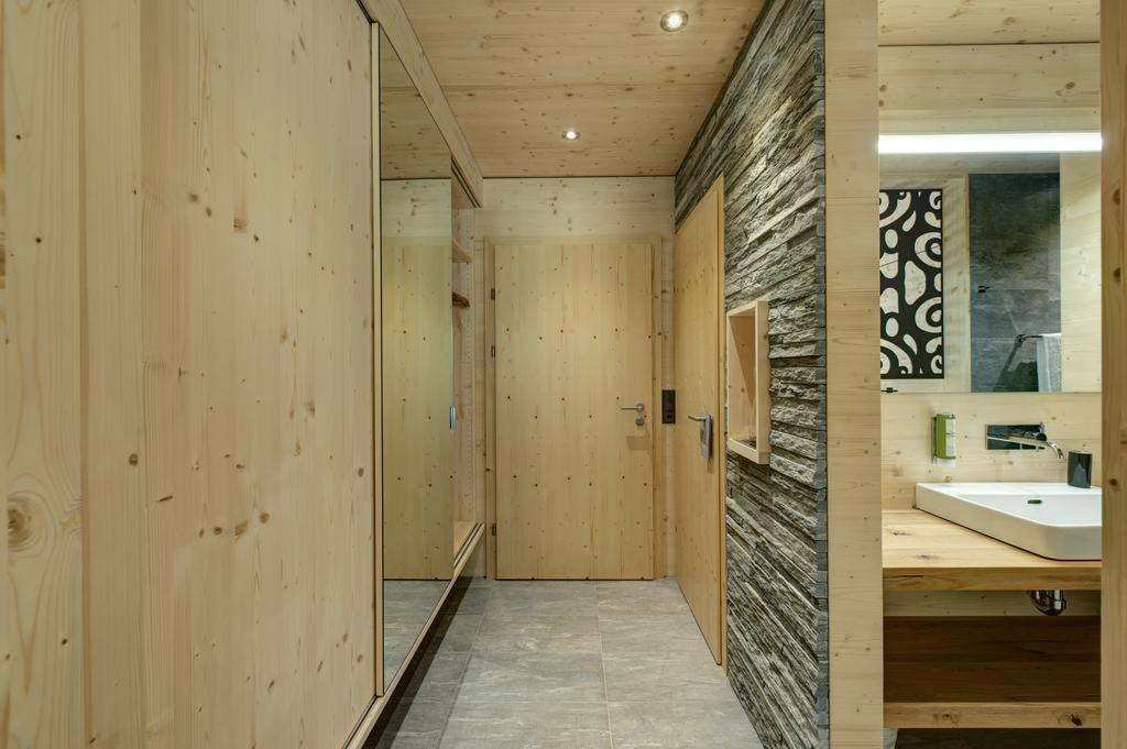 Hotel Rovanada Wellness & Bergnatur Vals Kültér fotó