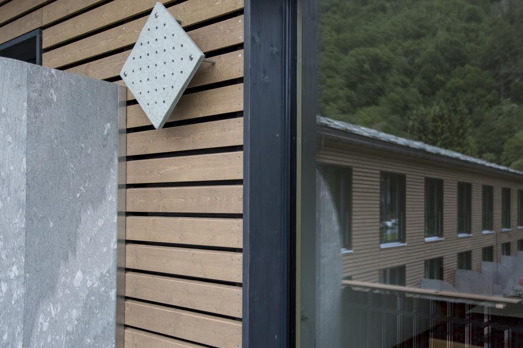 Hotel Rovanada Wellness & Bergnatur Vals Kültér fotó