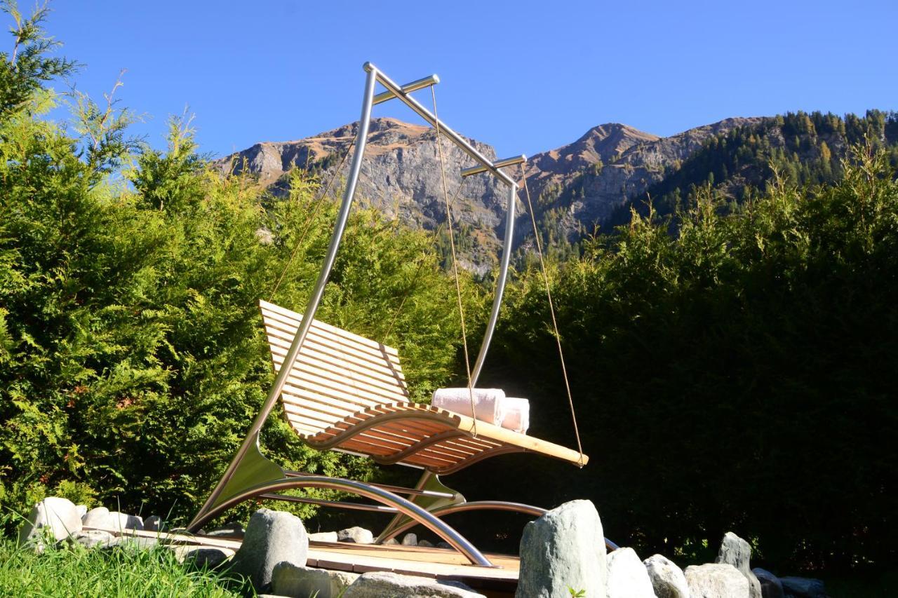 Hotel Rovanada Wellness & Bergnatur Vals Kültér fotó